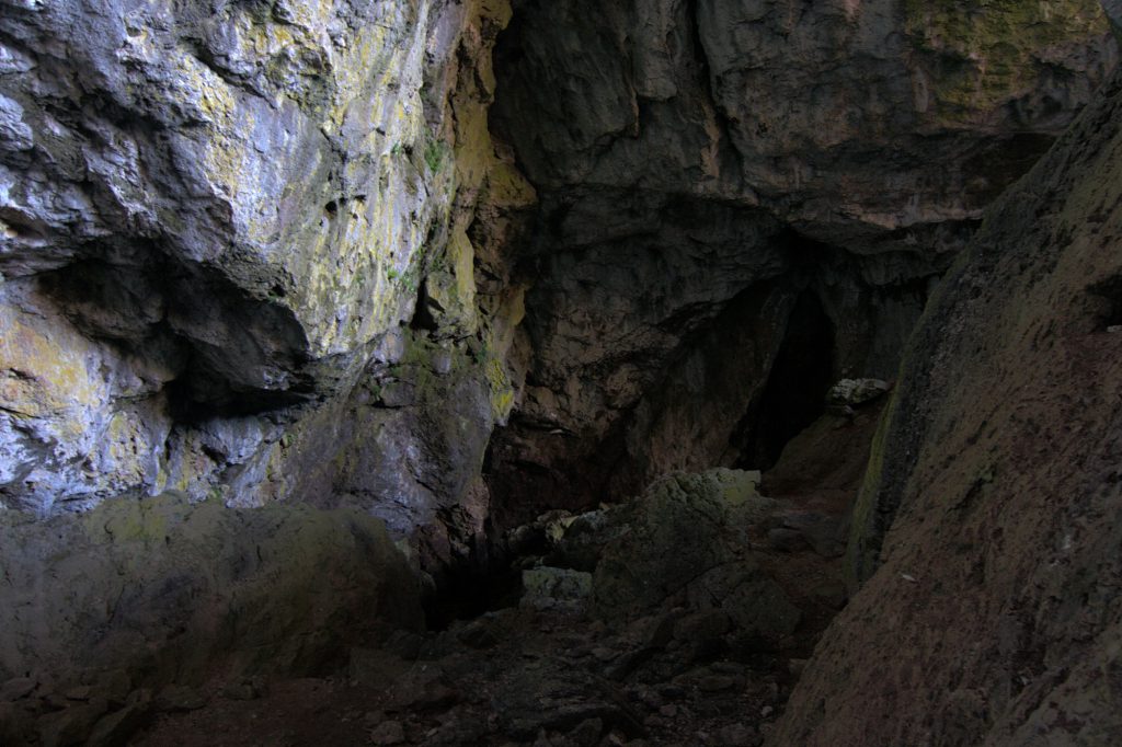 KAMARES CAVE