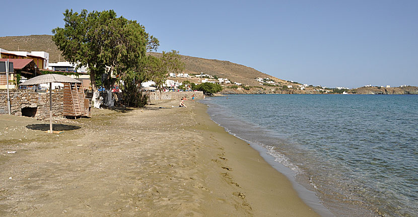 Tinos Kionia Beach