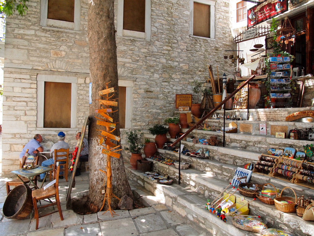 Naxos Apiranthos Village