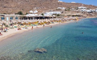 paradise beach myconos