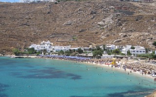 Psarou beach mykonos