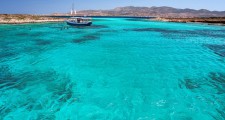 antiparos tigani beach