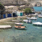 milos mandrakia beach