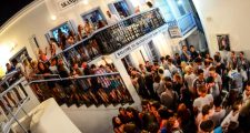 mykonos nightlife