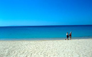 naxos beach