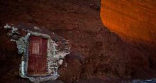 santorini red beach