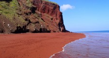 santorini red beach
