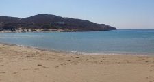 Ios Manganari Beach