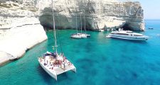 Milos Kleftiko Beach