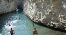 Milos Papafragas Beach