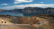 santorini volcano